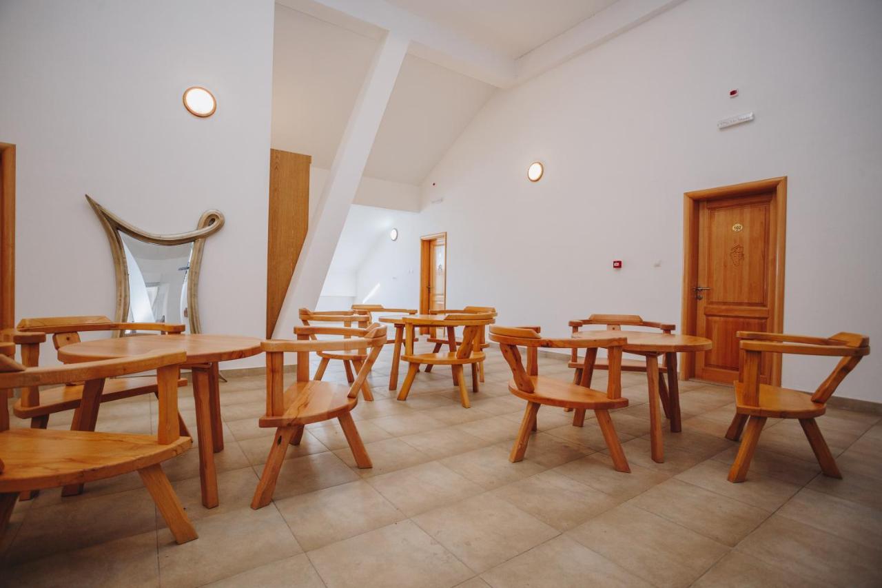 Eco Winery Lipovac Apartments Цетине Экстерьер фото