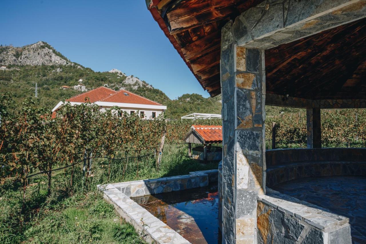 Eco Winery Lipovac Apartments Цетине Экстерьер фото